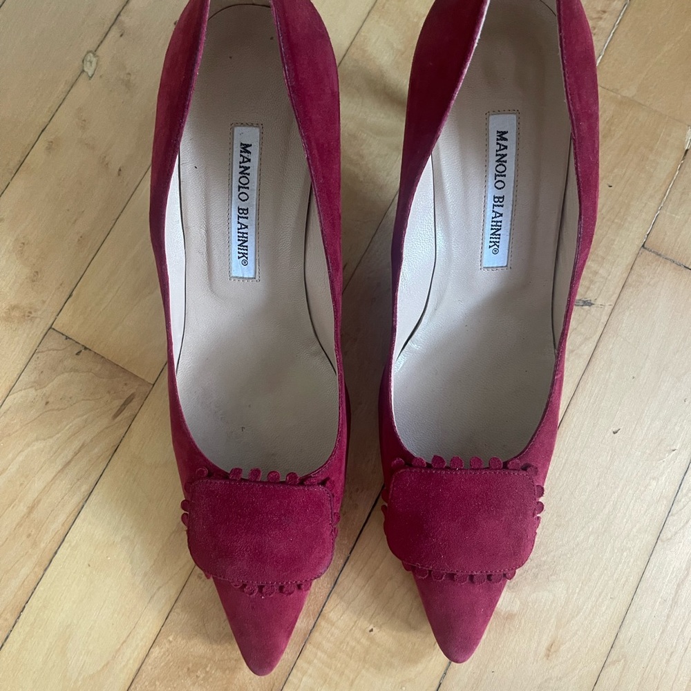 Manolo Blahnik Red Suede Pump